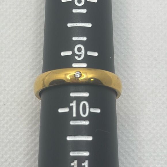 NWOT Size 9 1/2 Stainless steel band with solitaire zircon stone - Picture 4 of 4
